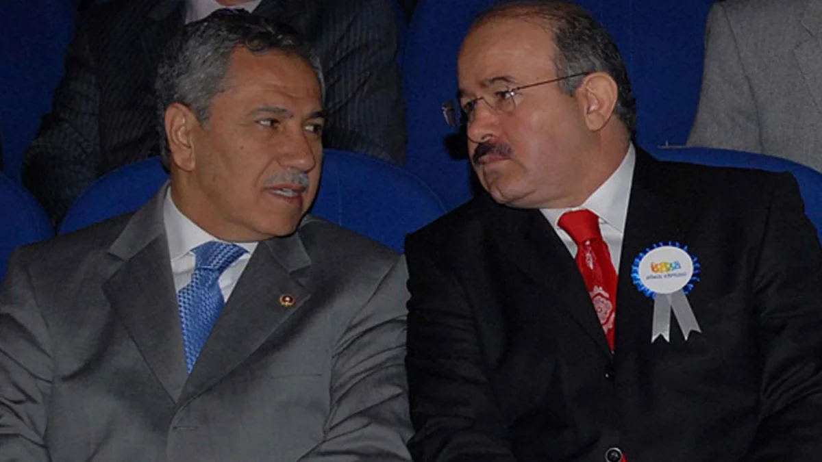 Hüseyin Çelik'ten Bülent Arınç'ın kral çıplak ifadesine destek