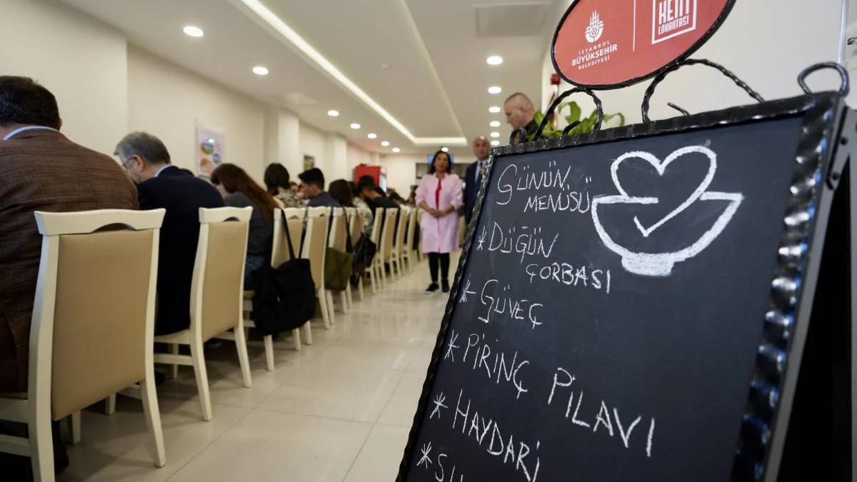 İBB Kent lokantası nerelerde var? Kent lokantasına kimler gidebilir? Kent lokantası ücretleri ne kadar? Kent lokantası sadece öğrenciler için mi?