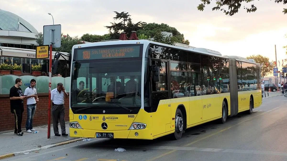 İETT otobüsleri bugün bedava mı? 18-19 Haziran YKS'ye (TYT-AYT) girenlere İETT, otobüs, metro, metrobüs bedava mı? İETT saat kaça kadar bedava?