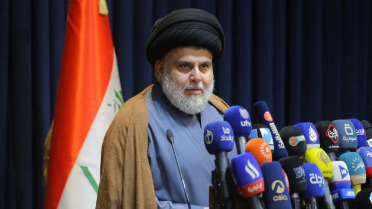 Irak'ta siyasetten çekilen Sadr'dan yeni açıklama