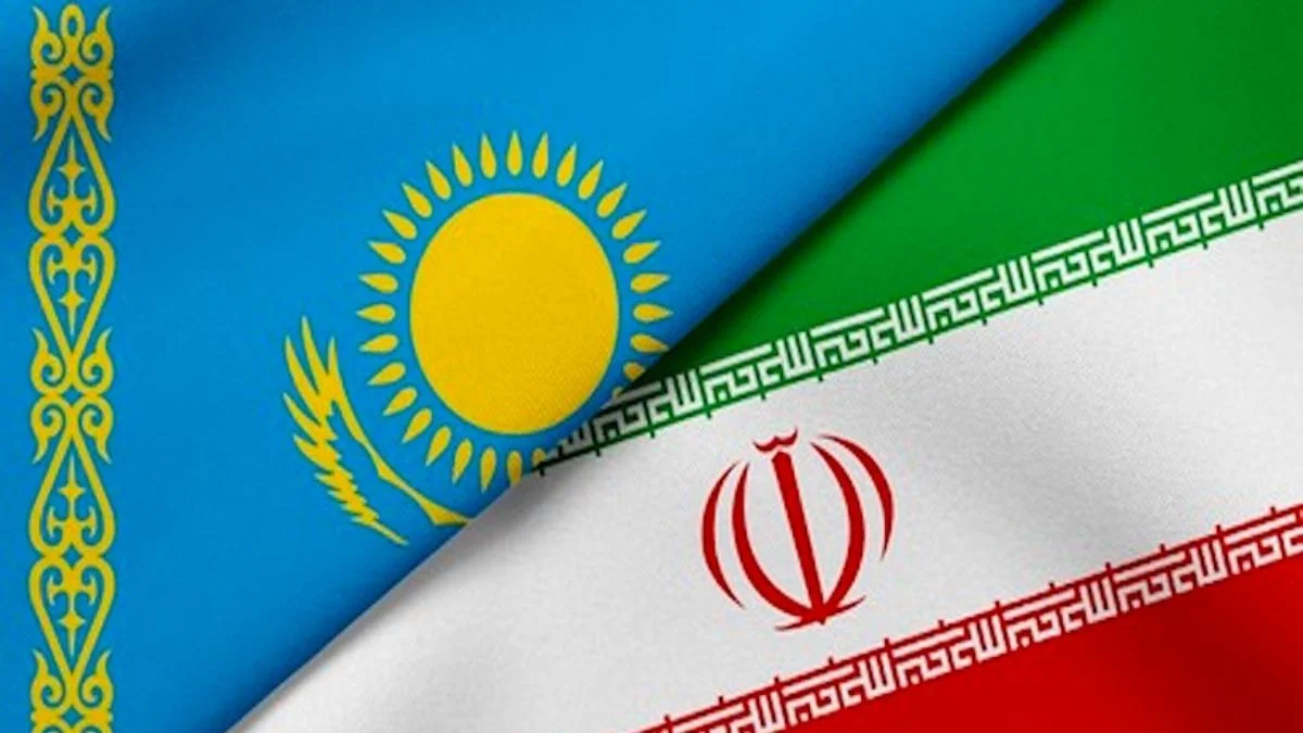 İran, Türkmenistan'dan sonra Kazakistan ile de 9 anlaşma imzaladı