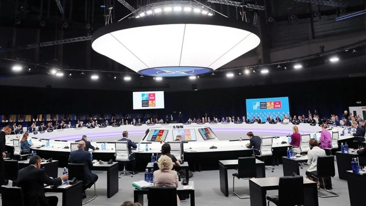 NATO belgesi: Çin ilk kez, Rusya ise en büyük tehdit