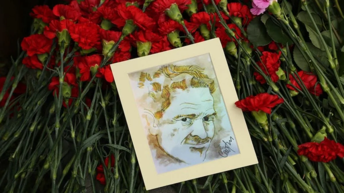 Nazım Hikmet Moskova'daki mezarı başında anıldı