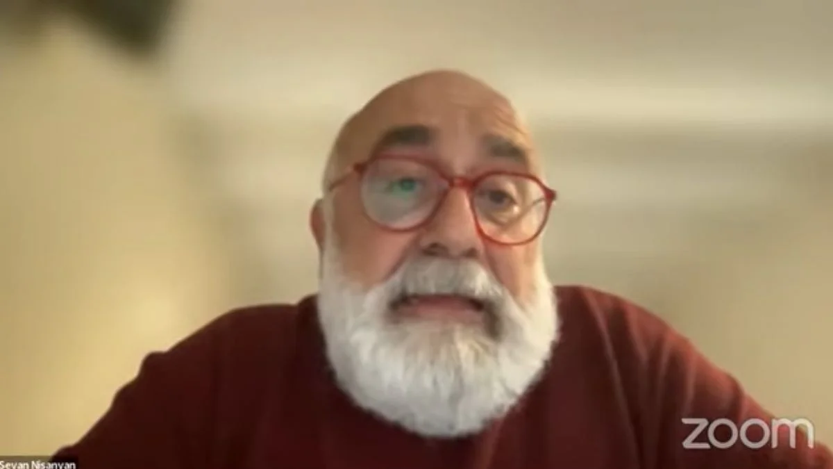 Sevan Nişanyan'dan Ustaosmanoğlu yorumu