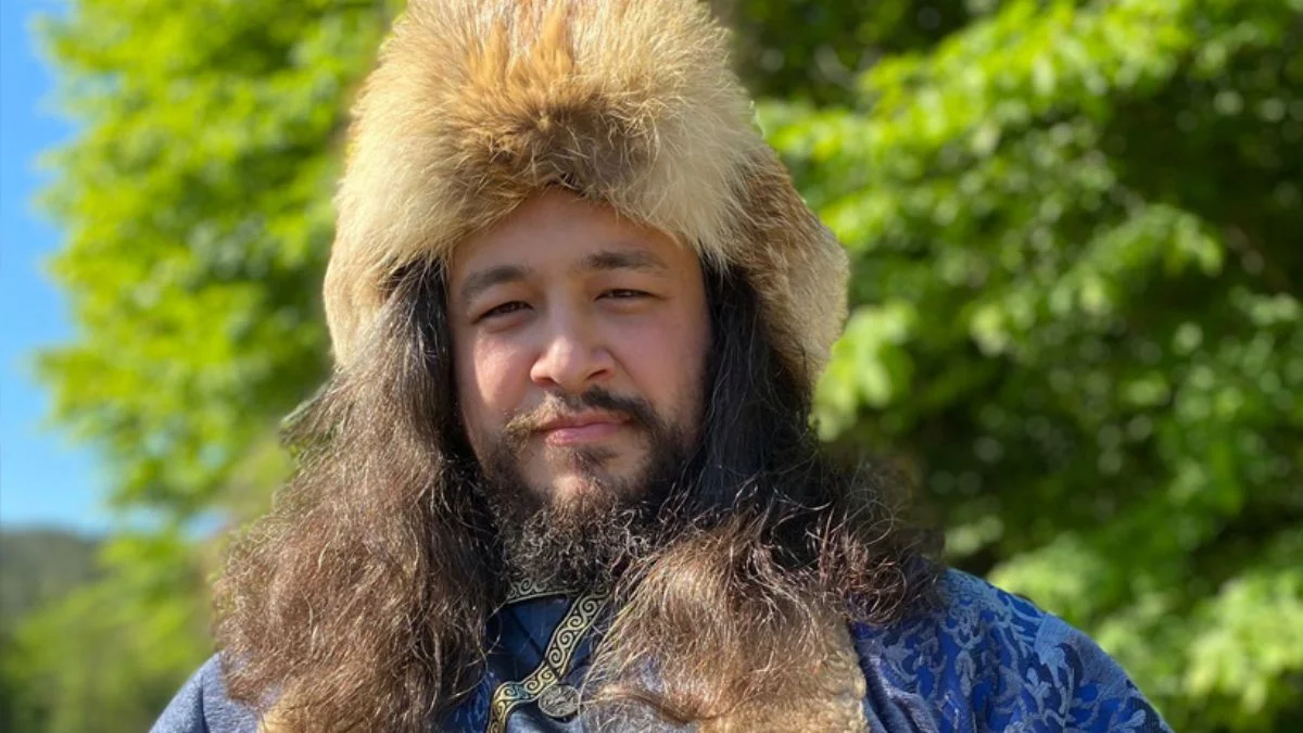 Türkiye'de bir ilk: Kimlikteki din bilgisini ''Tengri'' olarak değiştirdi