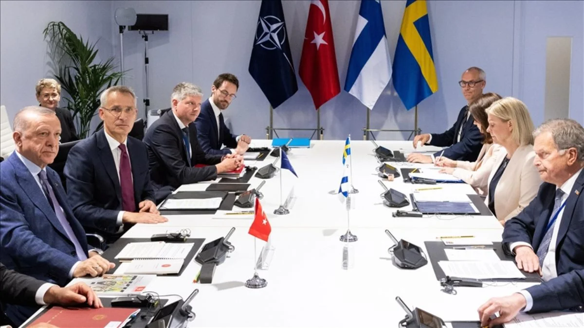Türkiye, İsveç ve Finlandiya'dan ortak bildiri