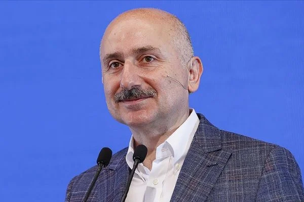 Ulaştırma ve Altyapı Bakanı Karaismailoğlu: Biz hizmet için siyaset yapıyoruz ki şehirlerimiz gelişsin, ülkemiz gelişsin