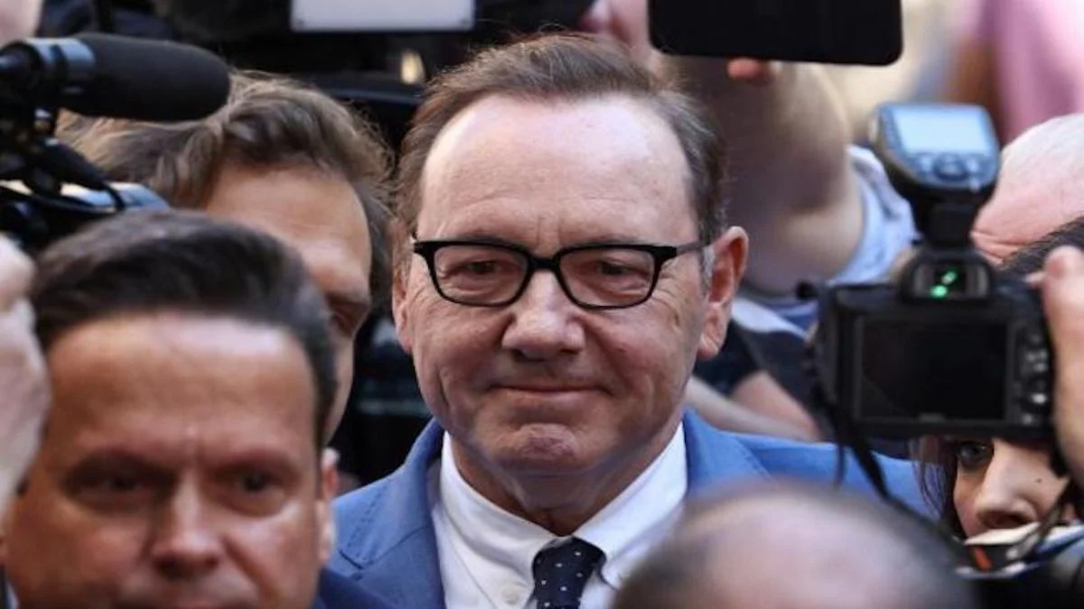 Ünlü aktör Kevin Spacey, hakim karşısına çıktı
