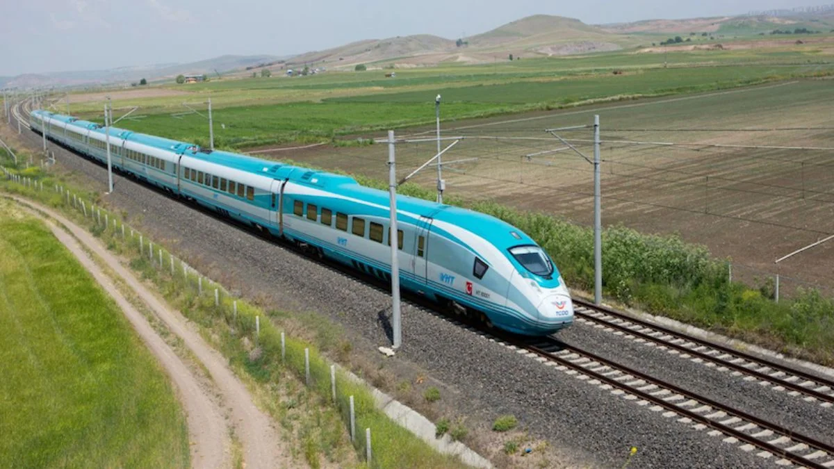 Yüksek hızlı tren biletlerine zam geldi!