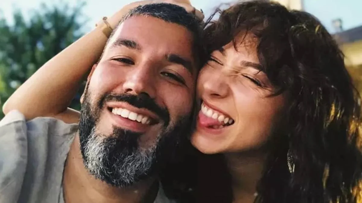 Zeynep Bastık boşandı mı? Zeynep Bastık kiminle evli? Zeynep Bastık Tolga Akış çifti ayrıldı mı?