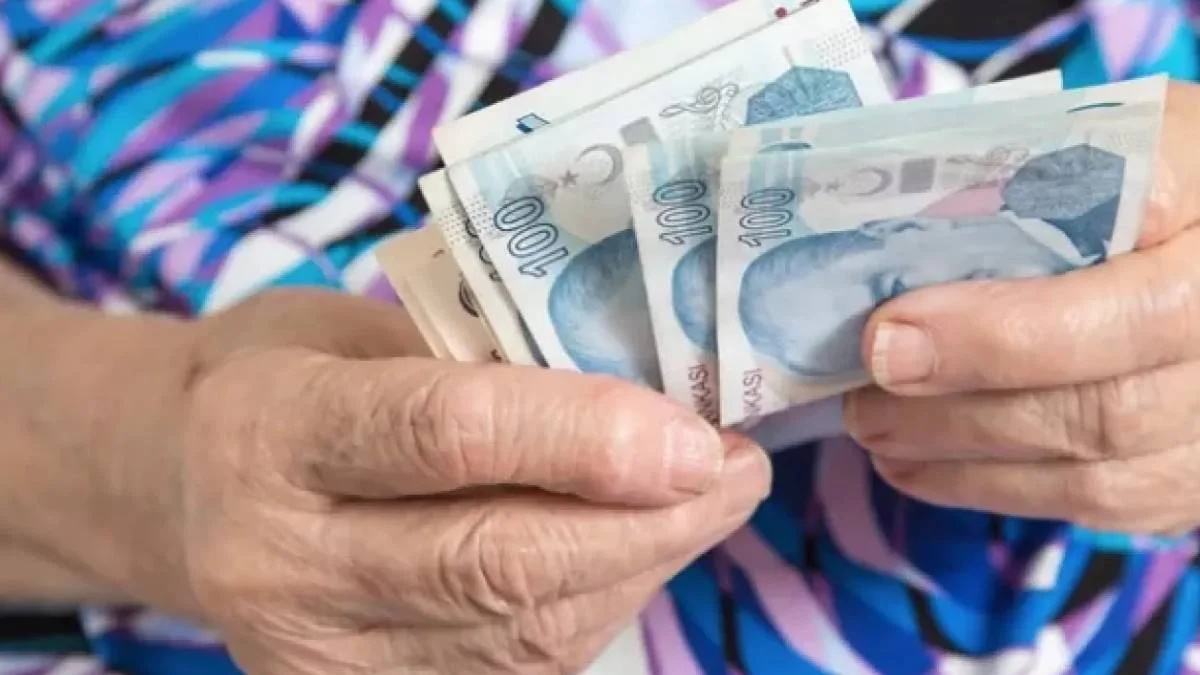 65 yaş aylığı ne kadar oldu? Yaşlılık maaşı kaç TL oldu? 2022 Temmuz güncel yaşlılık maaşı