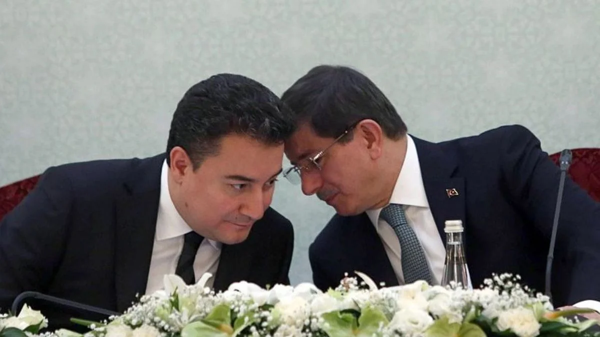 Altılı masada kriz! Babacan'dan Davutoğlu'na: Her şeye alınırsak bu yol beraber yürünmez