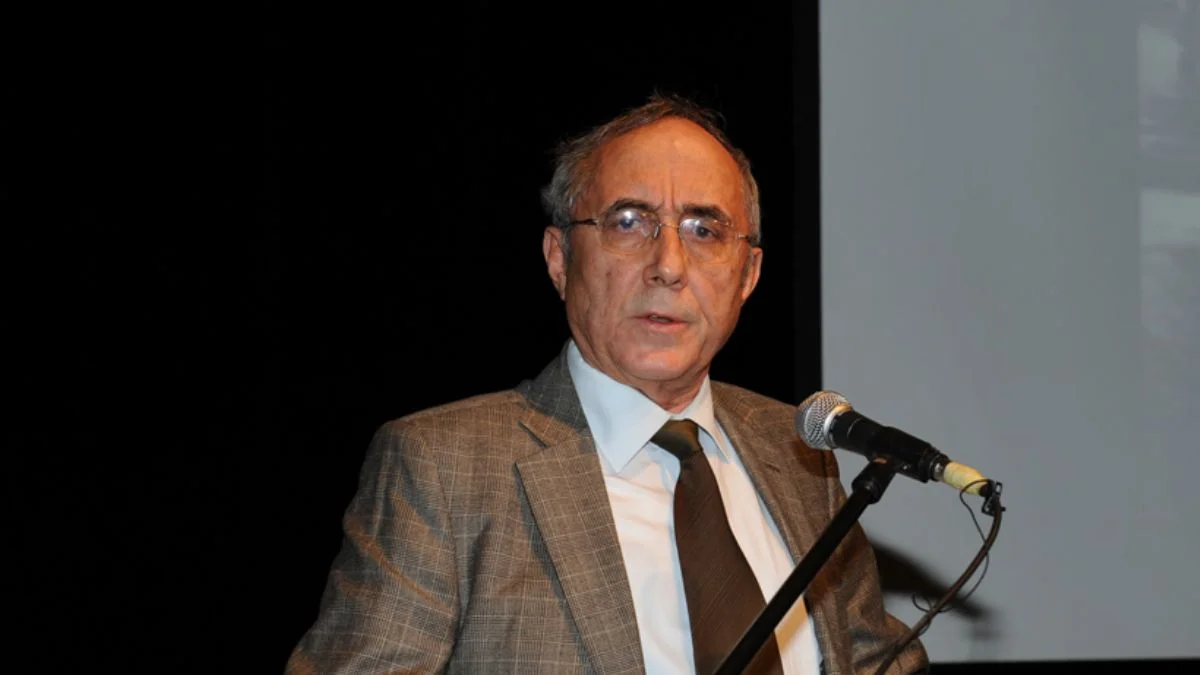 Ataol Behramoğlu: Baskı altında işime son verdiler