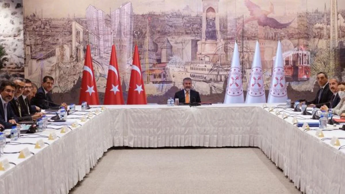 Bakan Nebati'den açıklama