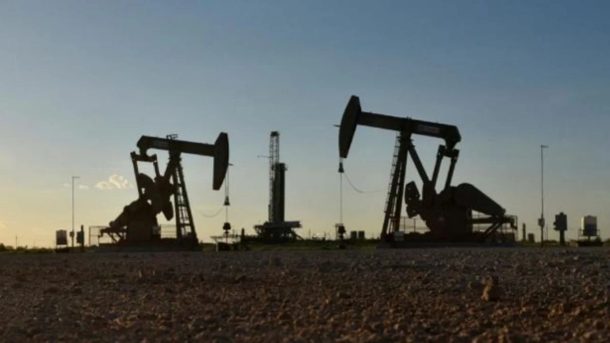 Brent petrolün varili 100 doların altına indi
