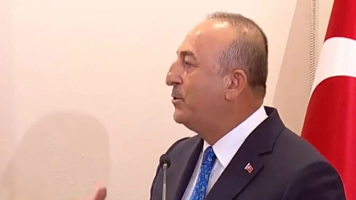 Çavuşoğlu Alman Bakanın yüzüne söyledi: Kavala'yı kullanıyorsunuz
