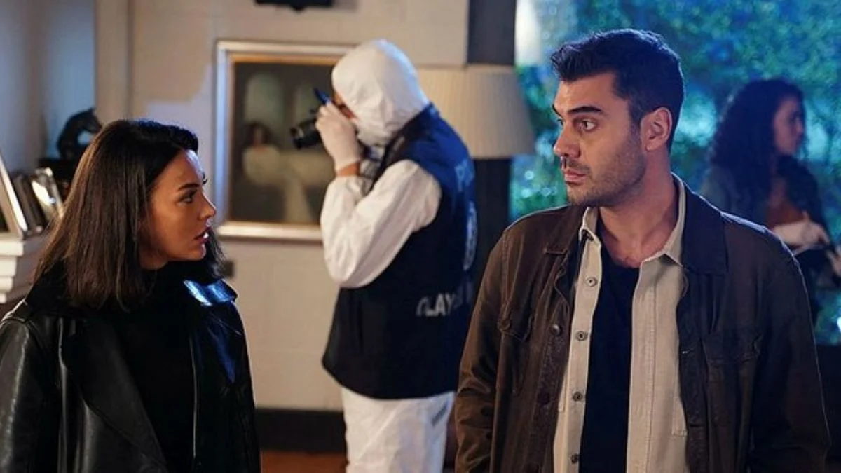 Çember: Karanlığın Gözleri filminin konusu nedir? Çember: Karanlığın Gözleri filminin oyuncuları kimdir?