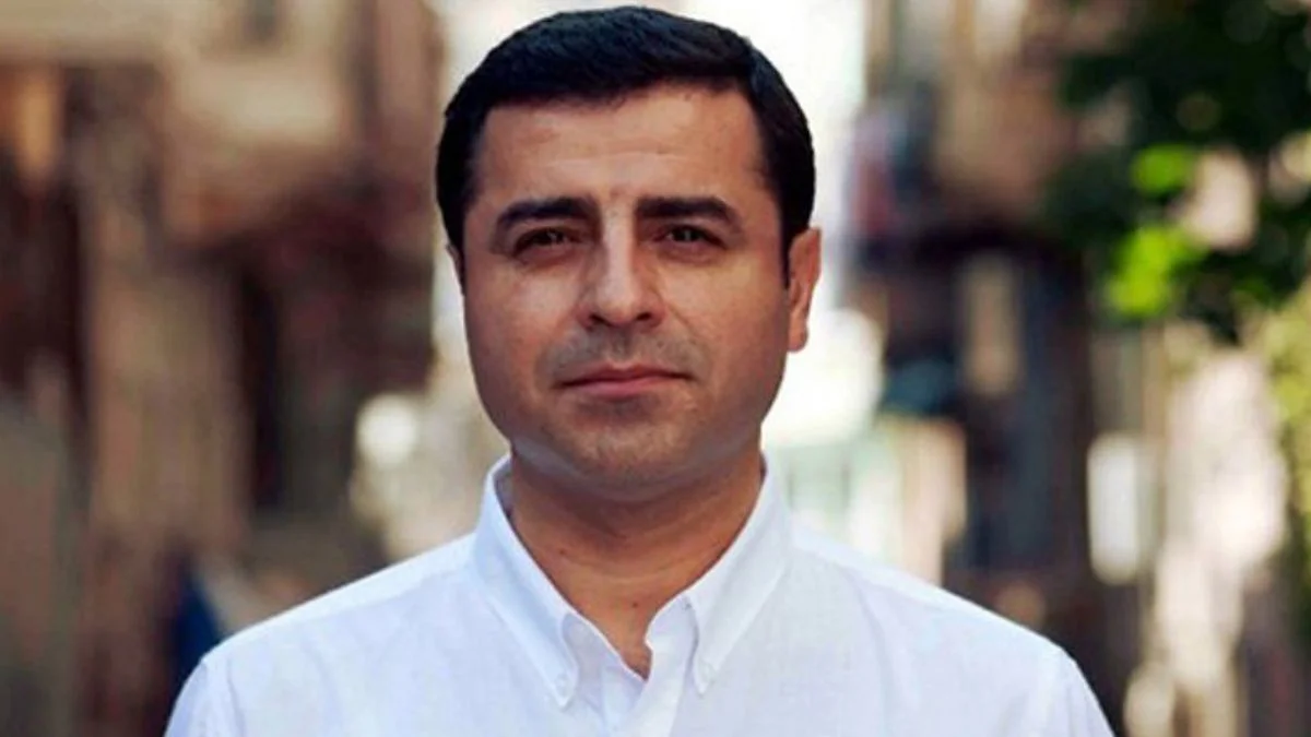 Demirtaş: 'Çanakkale Şehitliği'ne gidip dua etmek isterim'; 'benim de dahil olduğum hatalarımız var'