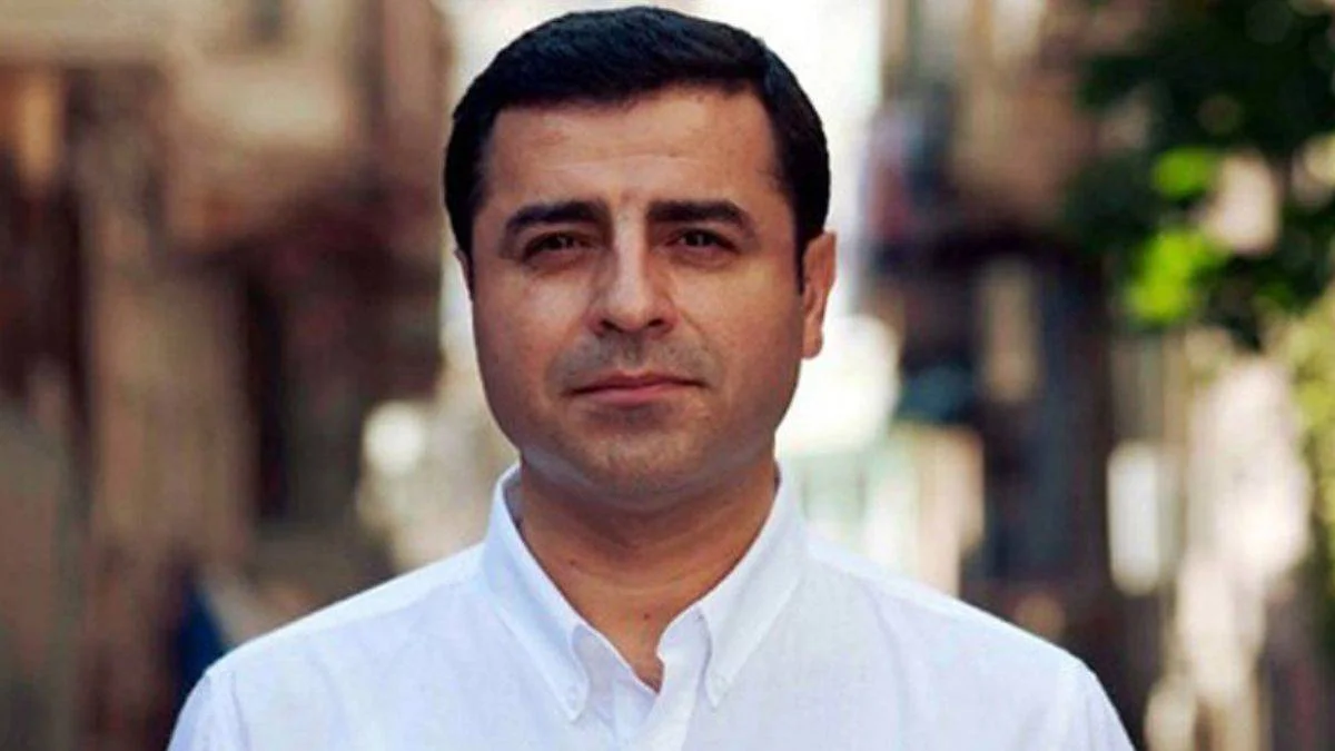 Demirtaş: Mümkünse PKK'nın silahları bırakmasını isterim