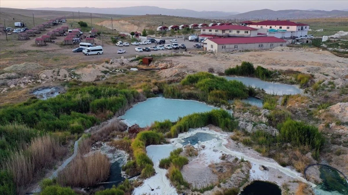 Doğu'da 'şifa dolu tatil': Diyadin Kaplıcaları