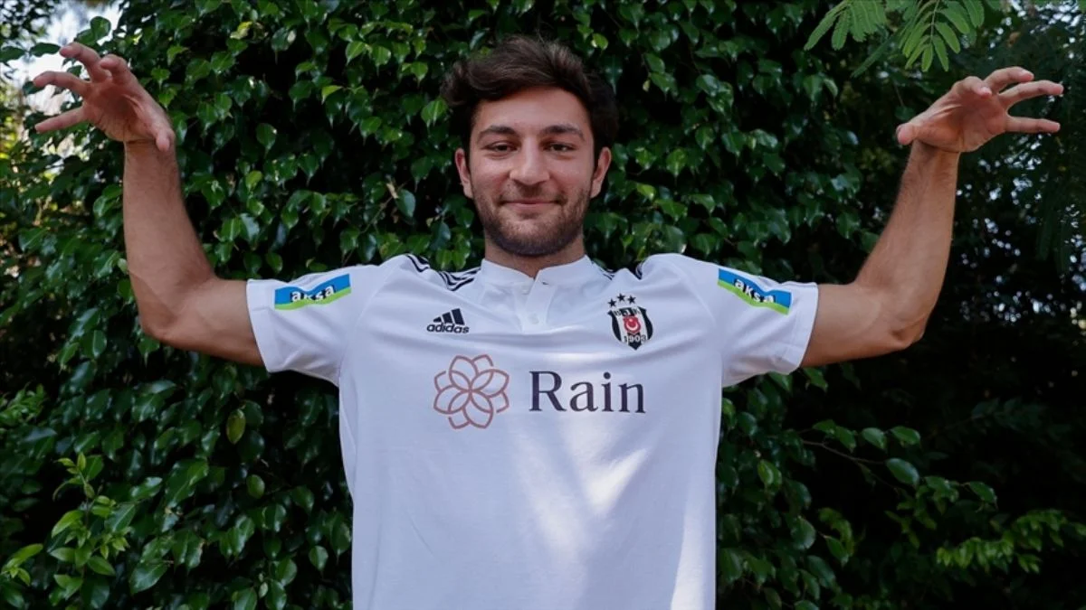 Emrecan Uzunhan, Beşiktaş'a gelişini anlattı