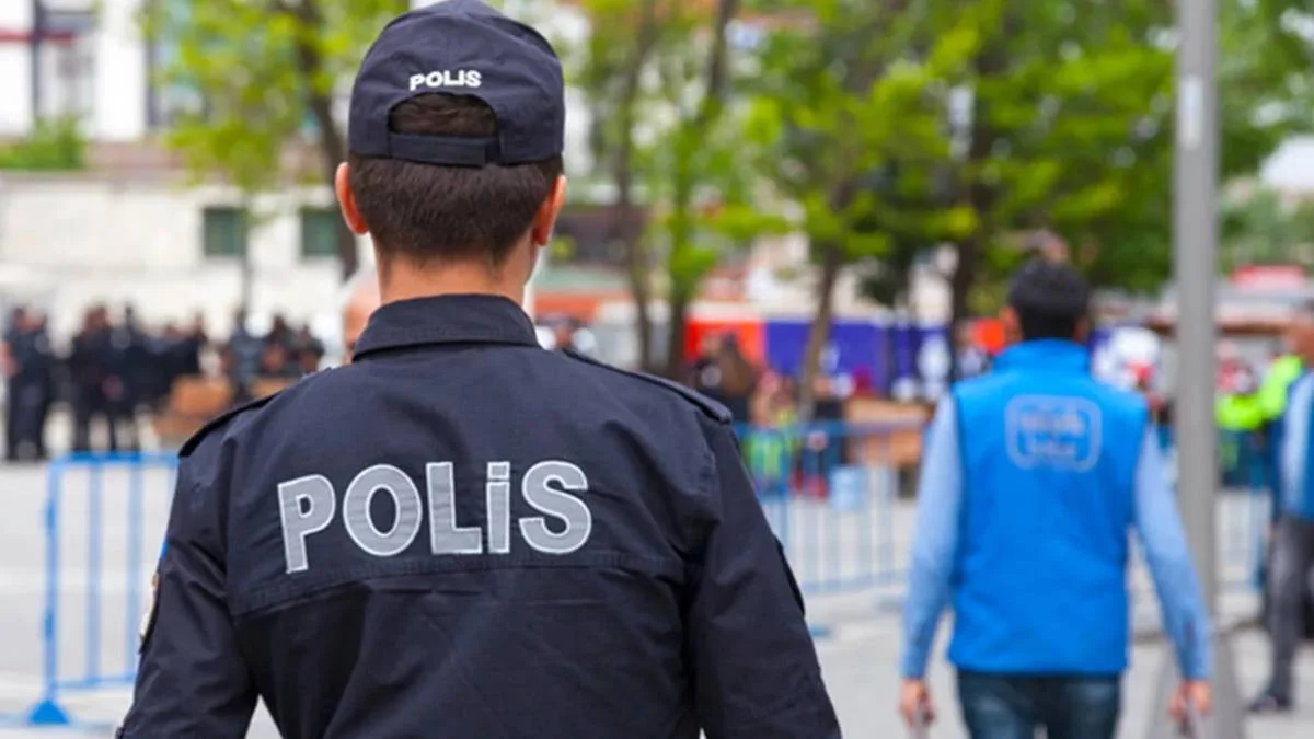 En düşük Polis maaşı ne kadar oldu? 2022 Temmuz zamlı en düşük polis maaşı kaç TL oldu? Mesleğe yeni başlayan polis ne kadar alacak?