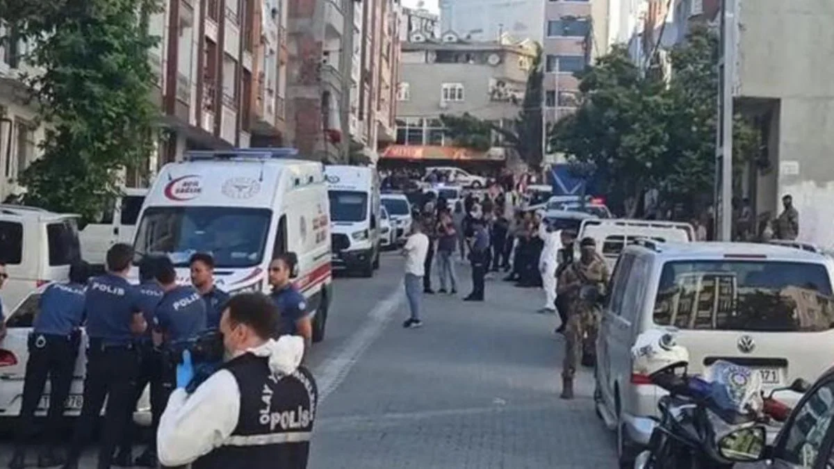 Esenyurt'ta aile faciası! 3 kardeş öldü, 1'i yaralı