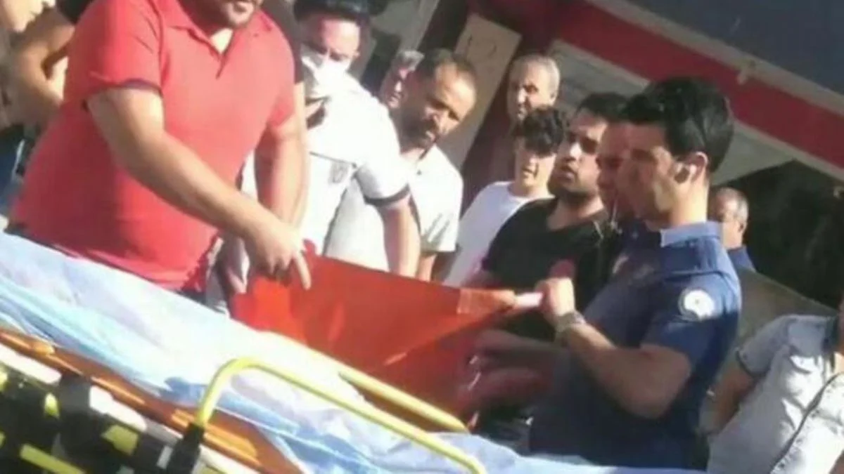 Eşini tabancayla yaralayıp, intihar etti