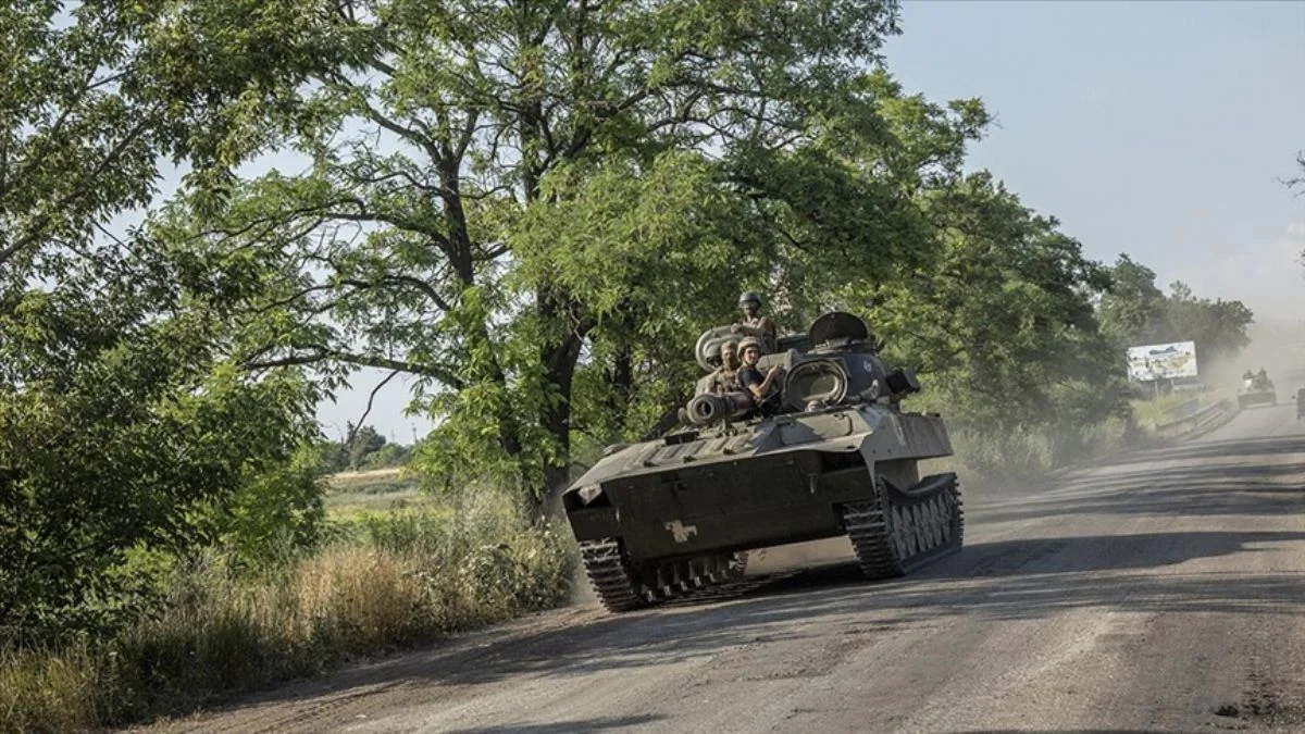 Hollanda ordusu, Ukrayna askerlerini İngiltere'de eğitecek