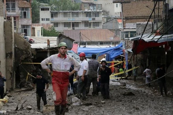 İran'da yaşanan felakette ölü sayısı 61'e yükseldi