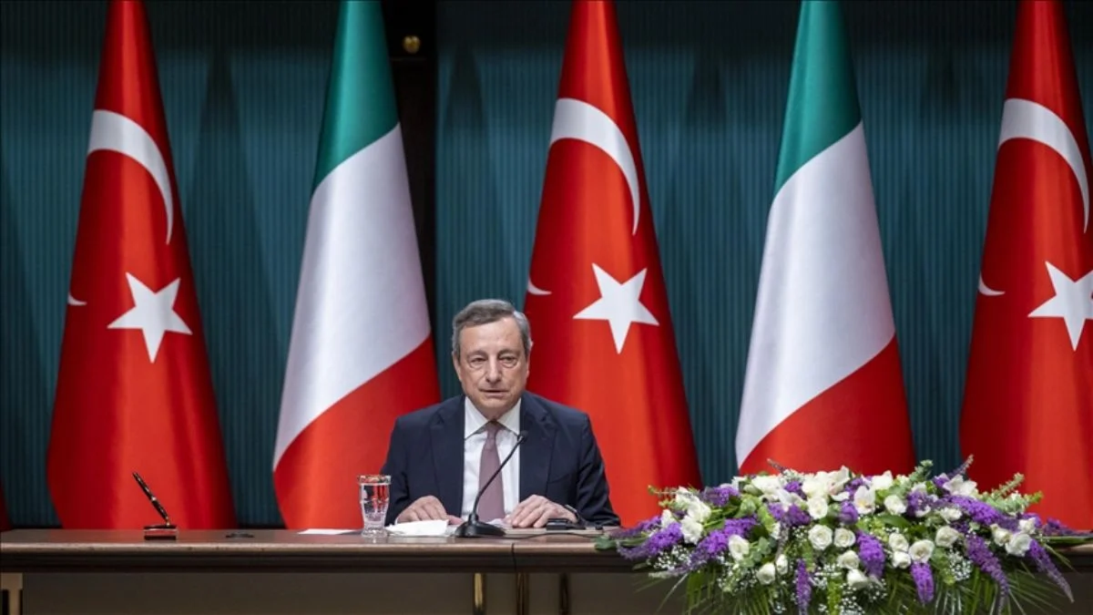 İtalya Başbakanı Draghi'den Türkiye'ye övgü