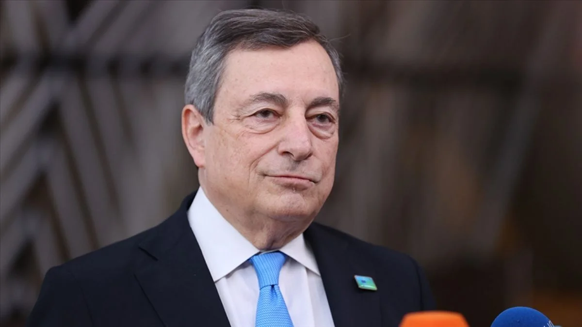 İtalya Başbakanı Draghi yine istifa etti