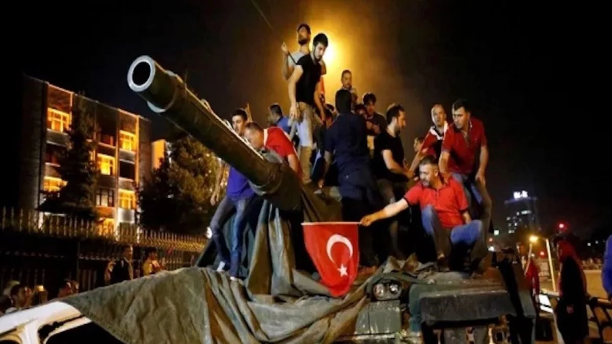 Küresel emperyalizmin tasmalı köpekleri