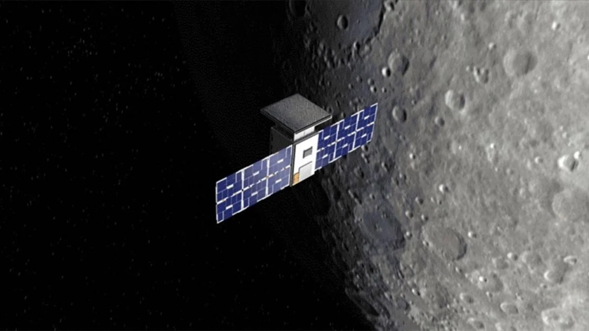 NASA'nın yeni Ay uydusu kayboldu!