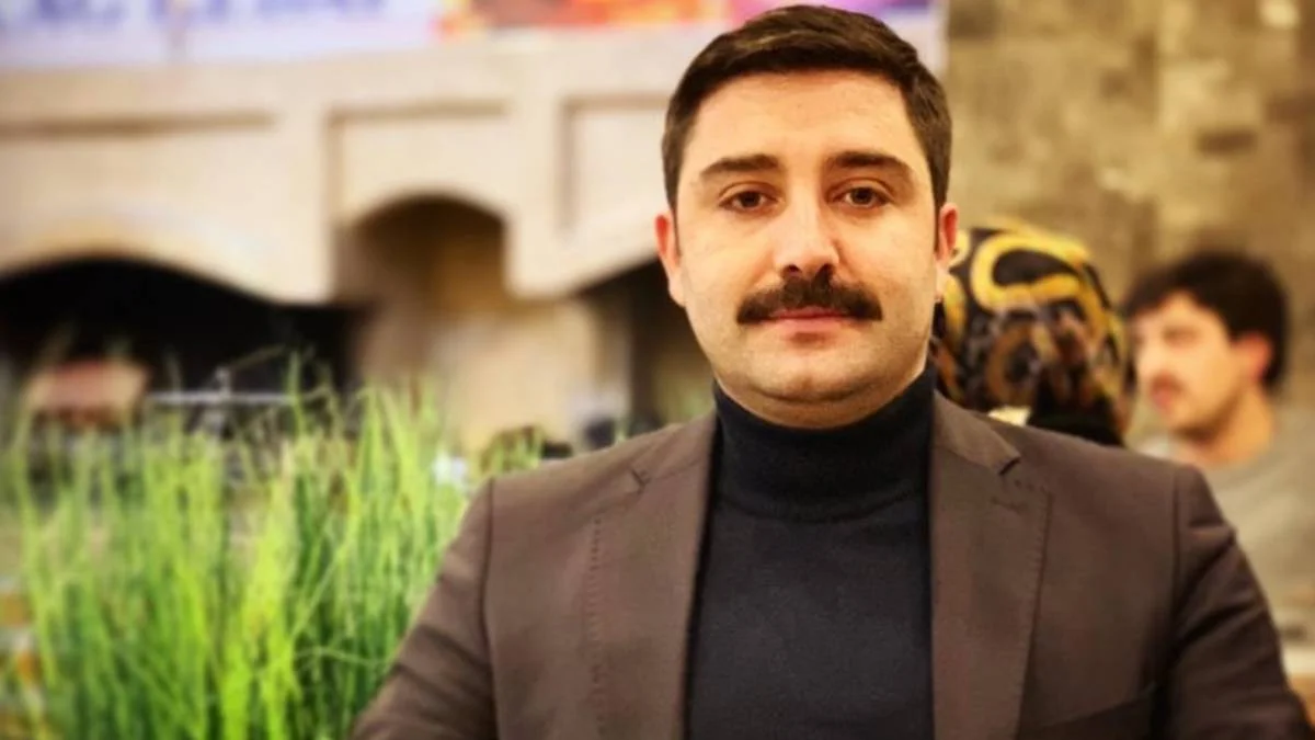 Sercan Özaydın kim? Sercan Özaydın nereli kaç yaşında? AK Parti Tunceli İl Başkanı Sercan Özaydın'ın hayatı...