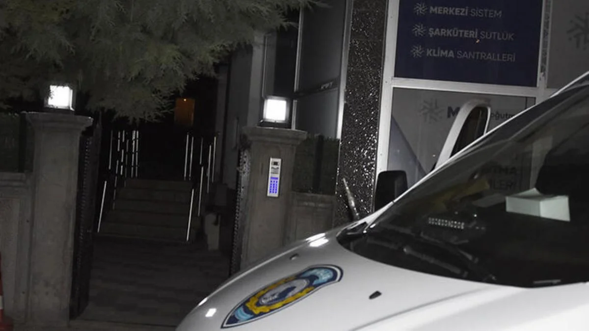 'Sigara' tartışmasında babasını tabancayla öldürdü