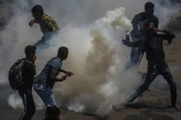 Sri Lanka'da protestolar sürüyor! Wickremesingh'in istifaya hazır olduğu bildirildi
