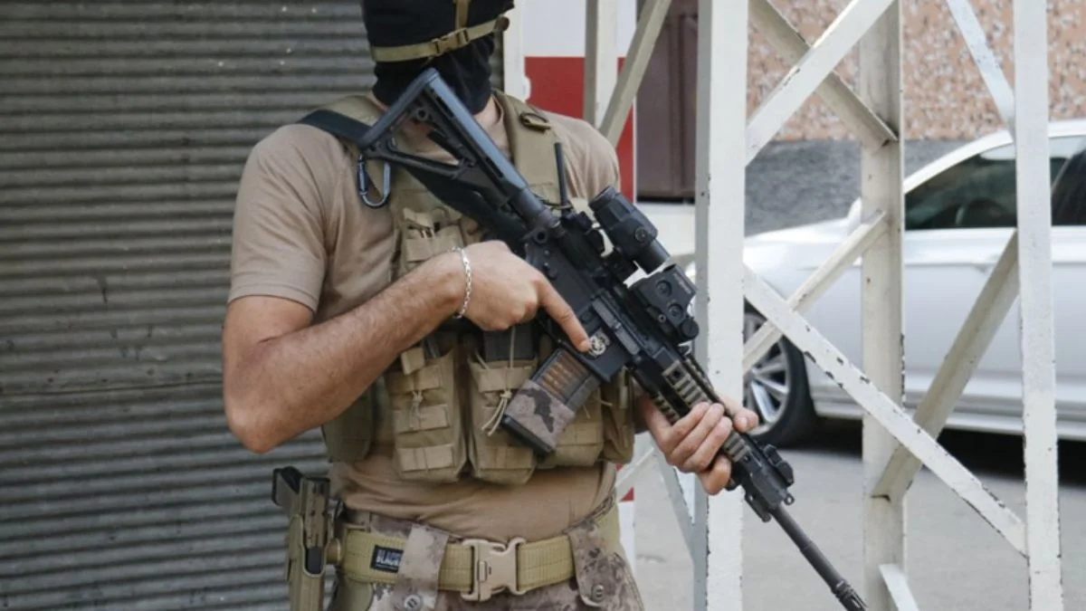 Suç örgütlerine bir darbe daha! 24 ilde ''Tümör'' operasyonu başlatıldı