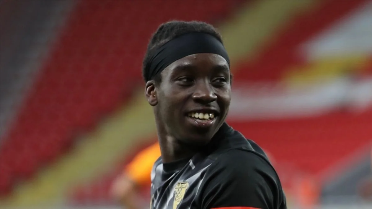 Trabzonspor, Diabate'nin sözleşmesini karşılıklı feshetti