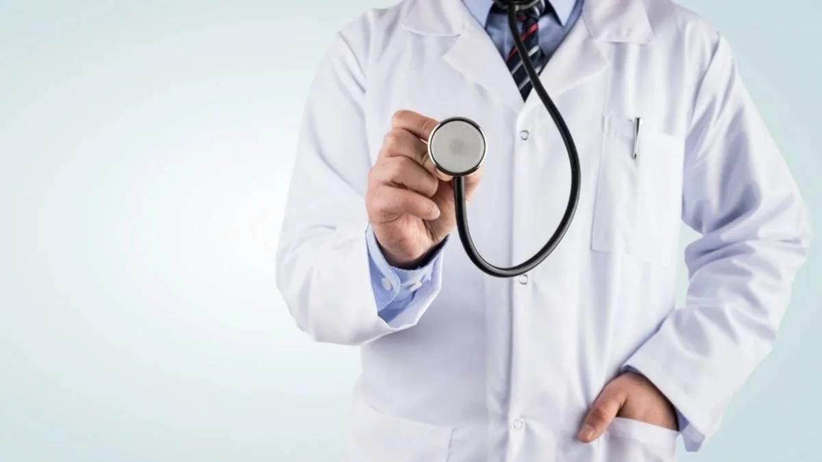 Yarın devlet hastaneler kapalı mı? Aile hekimleri 8 Temmuz'da çalışıyor mu? Sağlık ocakları bugün açık mı? Poliklinikler yarın açık mı, kapalı mı, doktor var mı?