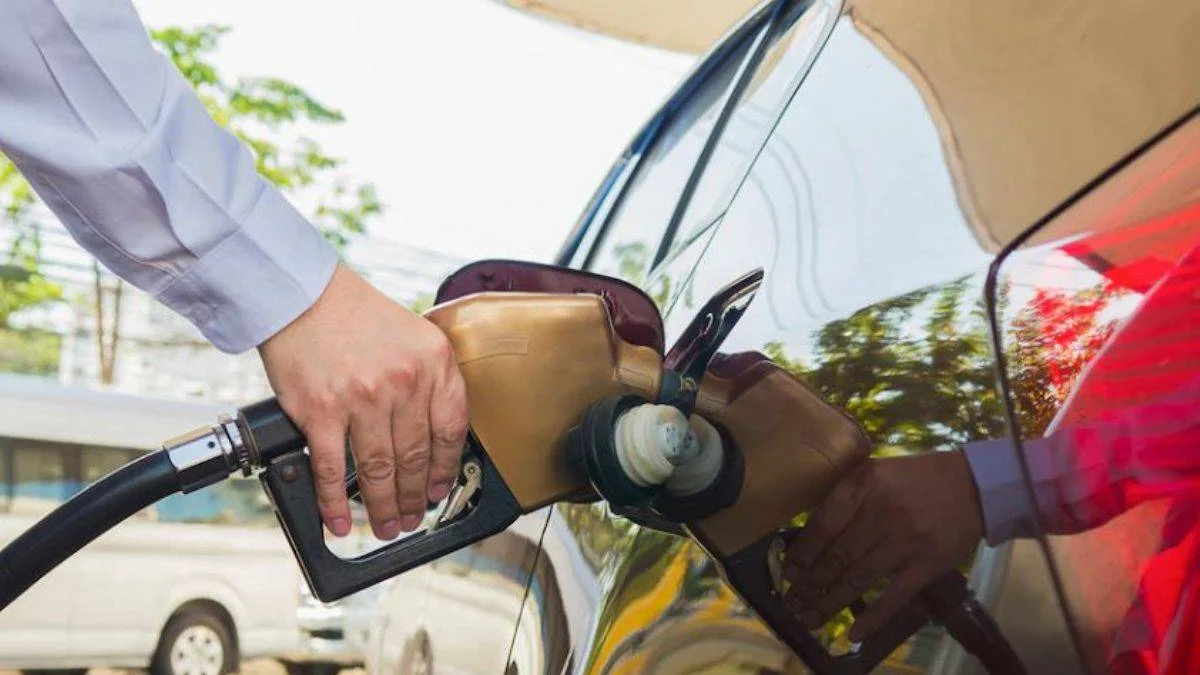 10 Ağustos motorin indirimi ne kadar? Mazota ne kadar indirim geldi? Motorin 20 TL altına düşecek mi?