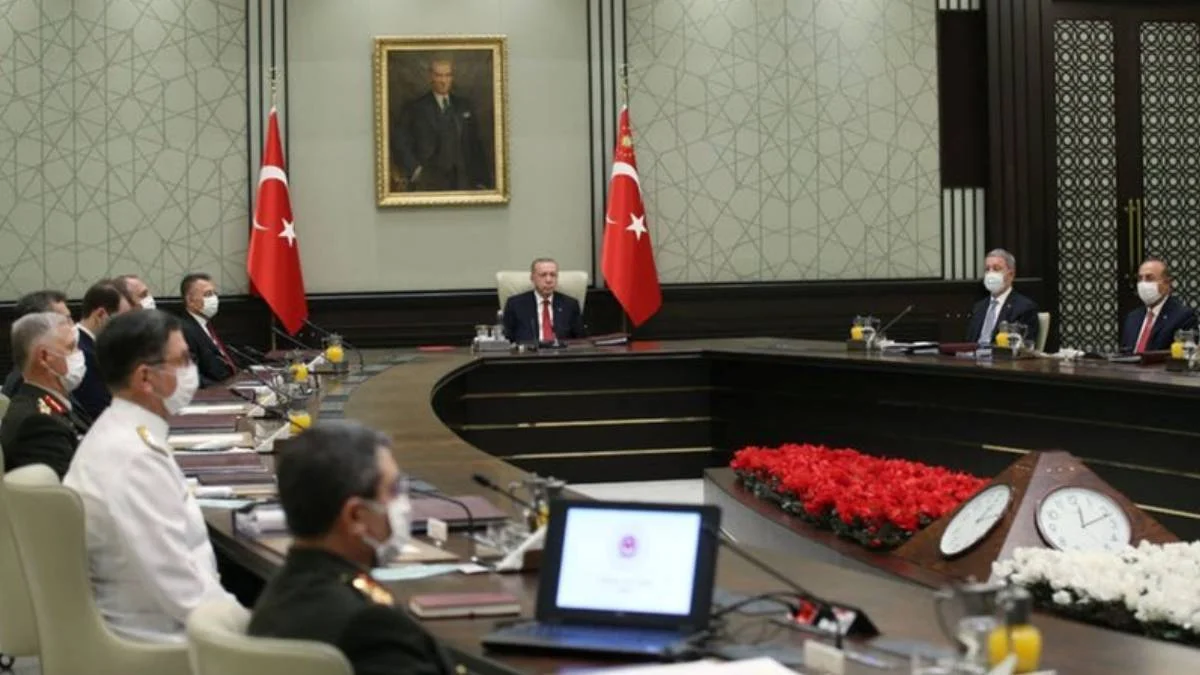 2022 YAŞ kararları listesi | Yaş kararı emekli olan, terfi edenler kimler?