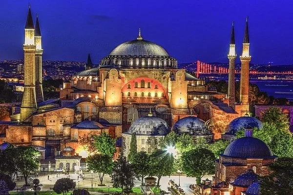 2022 Yılı İmsakiye Saatleri Nedir? İstanbul İmsakiye
