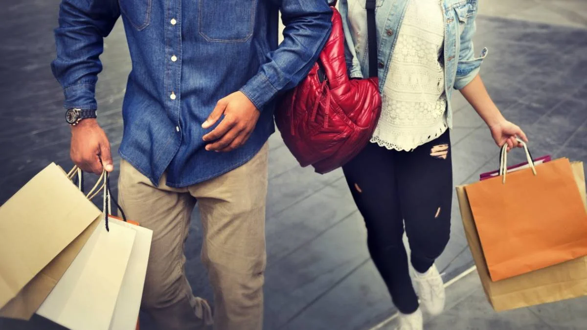 2022 ZARA indirimi ne zaman? Zara, Bershka, Pull and Bear indirim günleri başladı mı? 2022 ZARA mağaza ve internet indirimi ne zaman?