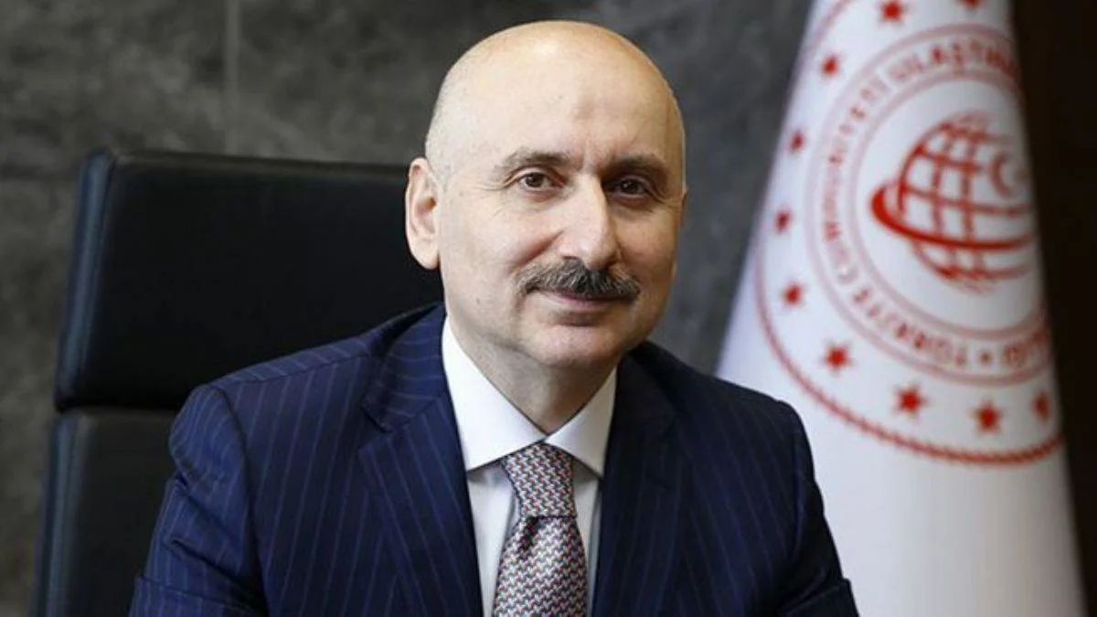 Adil Karaismailoğlu Kimdir, Nerelidir? Adil Karaismailoğlu Siyasi Hayatı