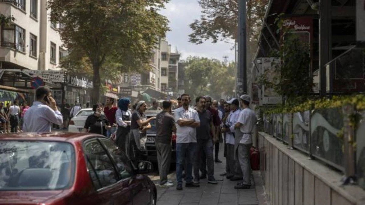 Ankara'da pastane yangını: 1 kişi yaralandı