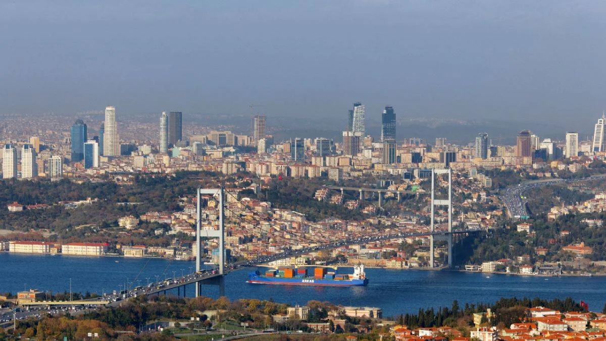 Arap medya kuruluşu İstanbul'u yazdı! "İstanbul artık göç veriyor"