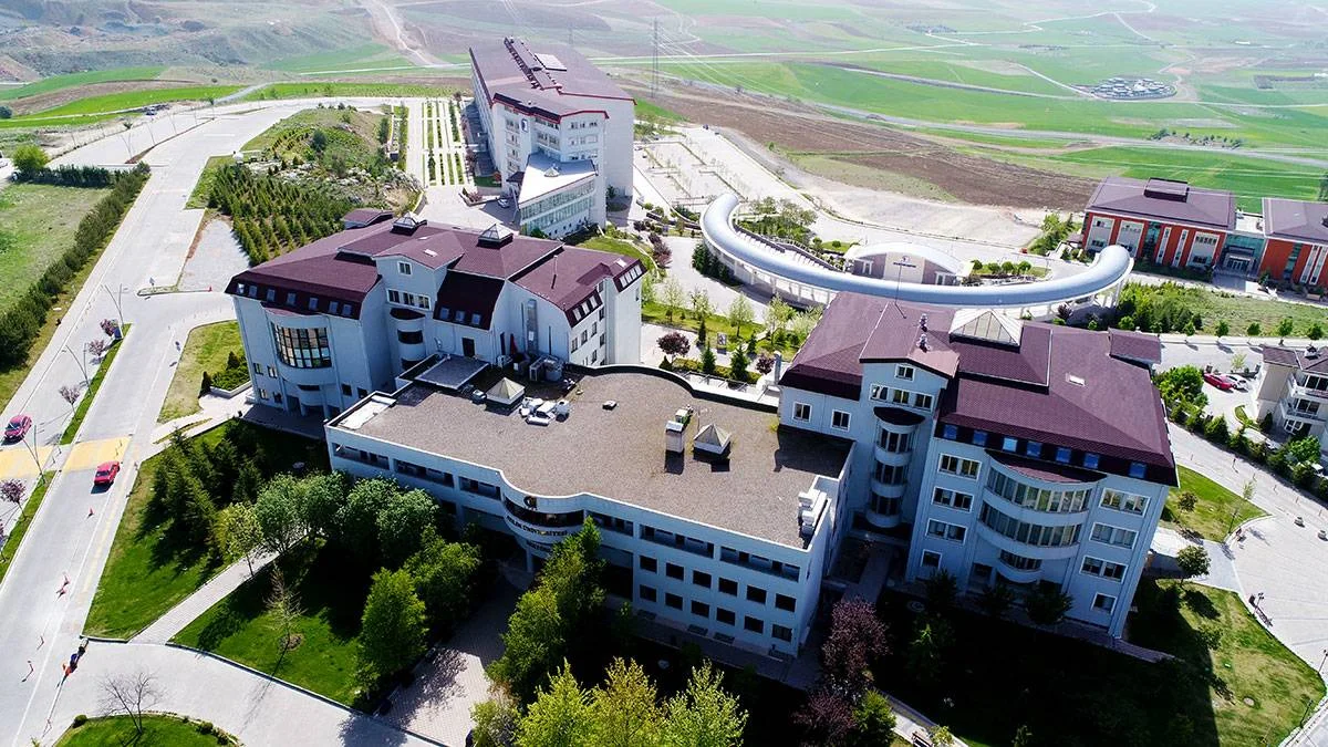 Atılım Üniversitesi Bölümleri Neler? Atılım Üniversitesi Ön Lisans ve Lisans Bölümleri