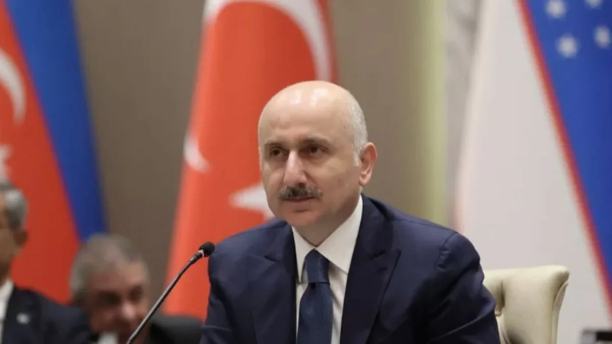 Bakan Adil Karaismailoğlu: Amacımız bölgemizi dünyada söz sahibi konuma yükseltmek