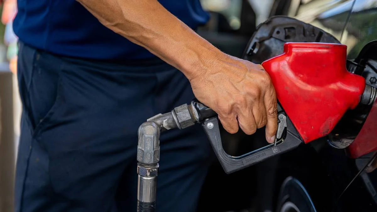 Benzine dev indirim | 6 Ağustos benzine indirim mi geldi? 7 Ağustos indirim var mı? Benzin ne kadar oldu? 'İndirim sürebilir'